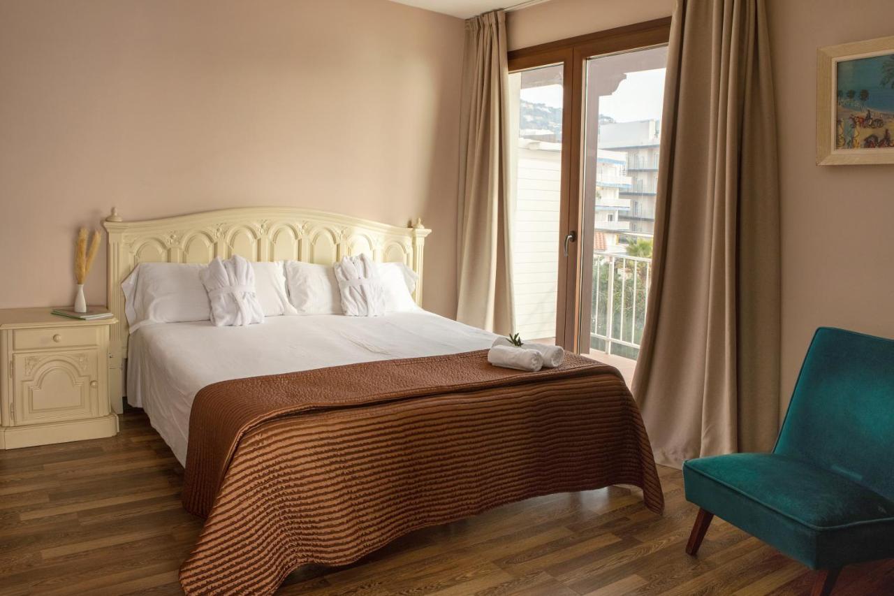 Hotel Roger De Flor By Seleqtta Lloret de Mar Exterior photo